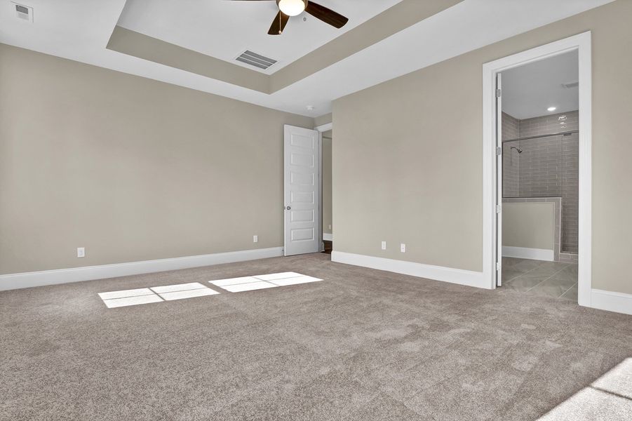 Spacious, unfurnished interior of a new home in Grand Park, Leland (Image 28).