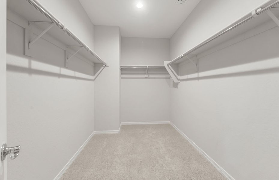 Spacious, unfurnished interior of a new home in El Cidro, Goodyear (Image 17). Spacious, unfurnished interior of a new home in El Cidro, Goodyear (Image 17).