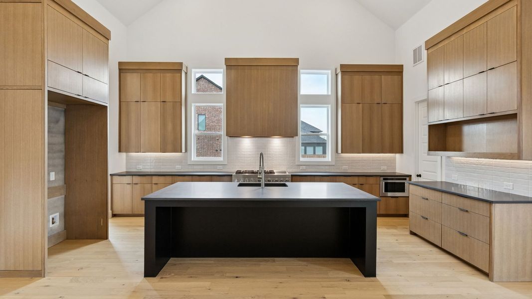 Representative furnished interior of a home built from the Reese II by Southgate Homes in The Reserve at Watters, Allen (Image 5).