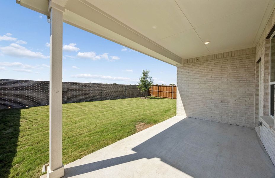 Exterior details and patio area of a home in Highland Lakes, McKinney (Image 2). Exterior details and patio area of a home in Highland Lakes, McKinney (Image 2).