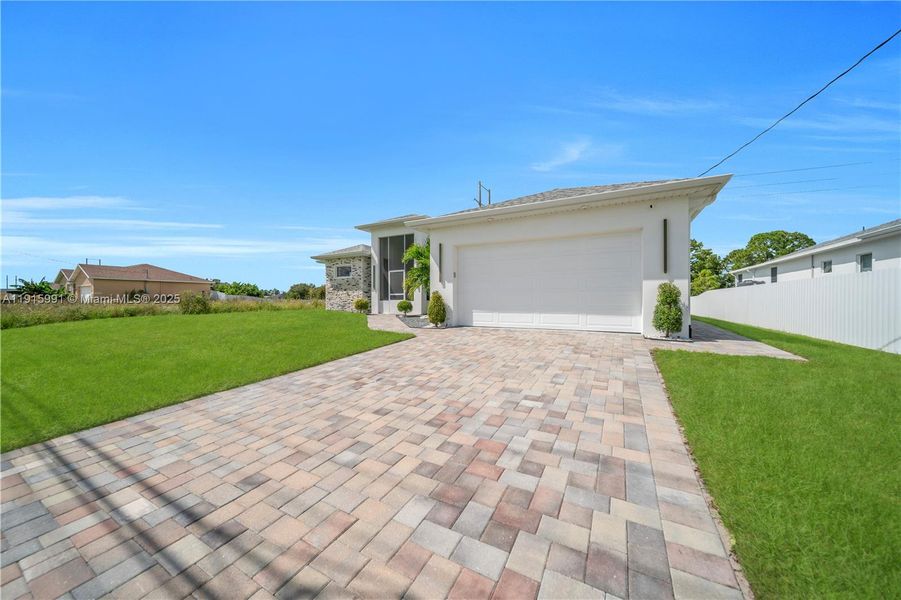 Exterior details and patio area of a home in , Lehigh Acres (Image 25).