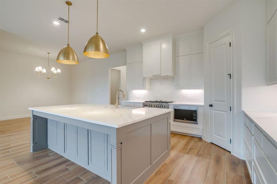 Furnished interior view inside a new home in , Benbrook (Image 8).