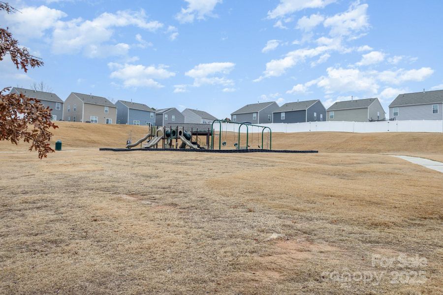 Community amenities in Abrial Ridge, York (Image 31). Community amenities in Abrial Ridge, York (Image 31).