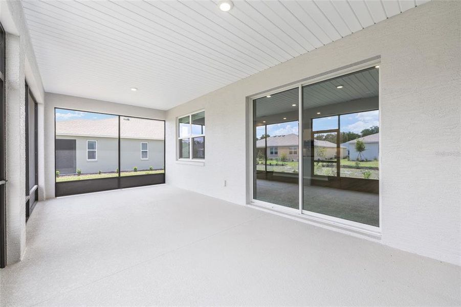 Exterior details and patio area of a home in , Ocala (Image 22).