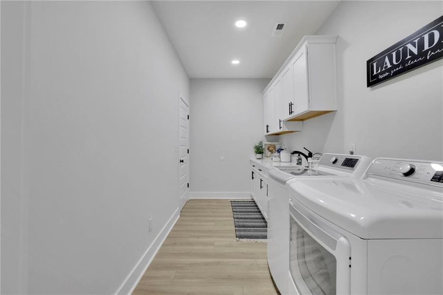 Furnished interior view inside a new home in , Monroe (Image 49).