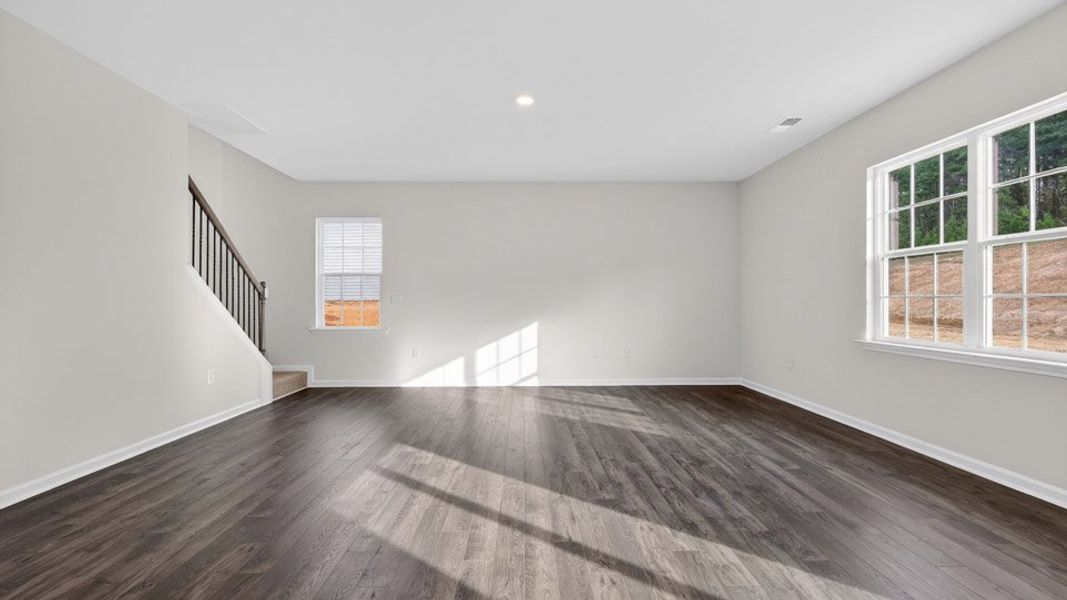 Spacious, unfurnished interior of a new home in Olive Branch, Wilson's Mills (Image 20).