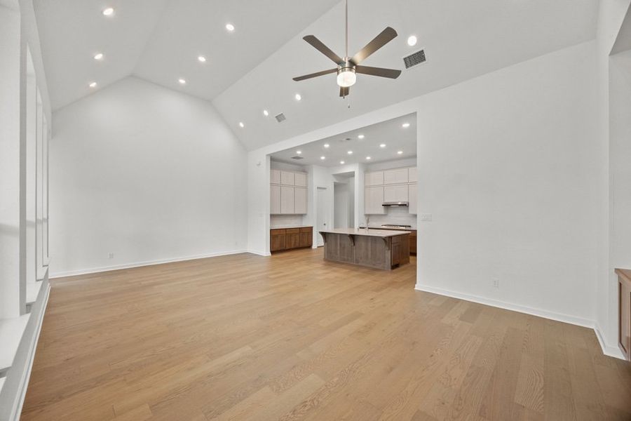 Family Room/Dining Room