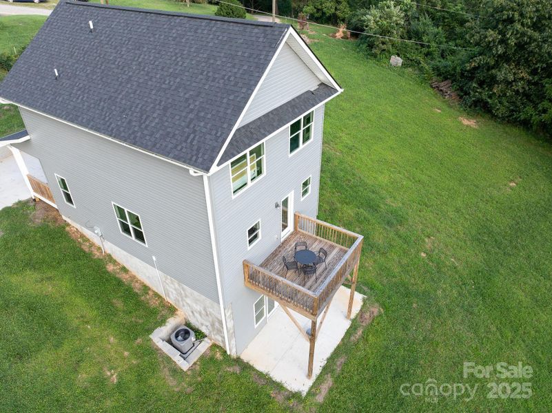 Image 42 of a home in .