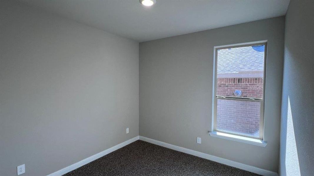 Spacious, unfurnished interior of a new home in Bluestem, Rhome (Image 15). Spacious, unfurnished interior of a new home in Bluestem, Rhome (Image 15).