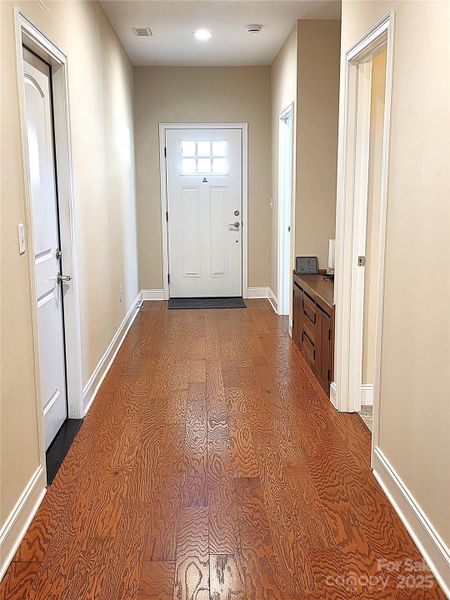 Spacious, unfurnished interior of a new home in , Hickory (Image 18).