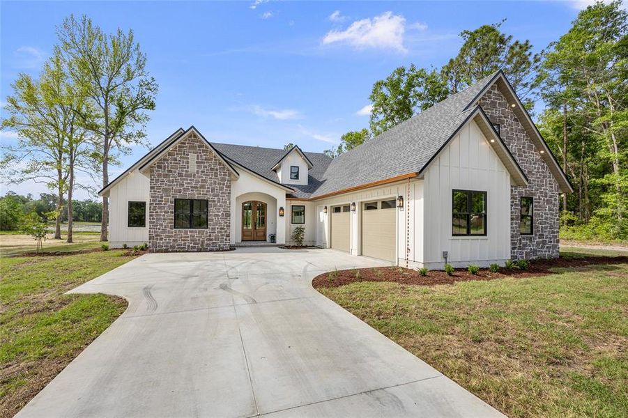 Front exterior of a new home in , Lake City, FL, highlighting curb appeal (Image 27).
