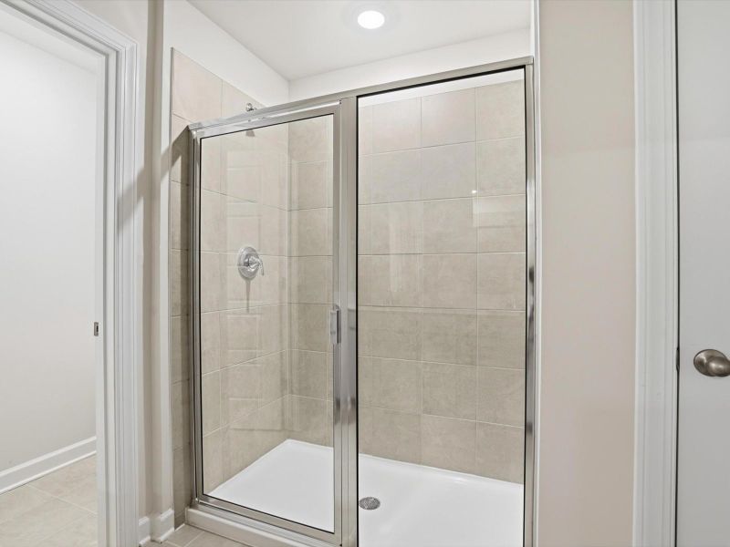 Close-up of interior finishes inside a home in Collier Ridge, Moore (Image 8).