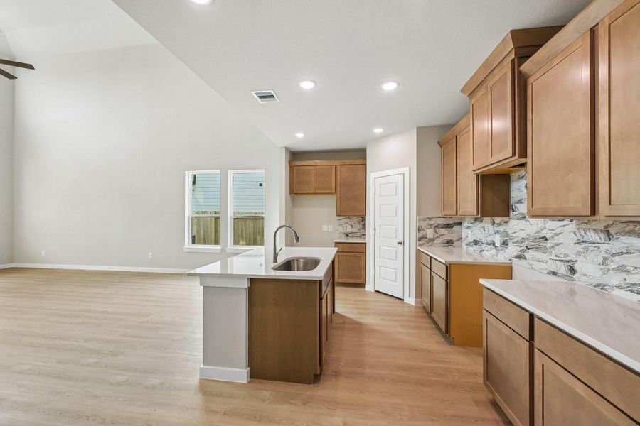 Furnished interior view inside a new home in Granger Pines, Conroe (Image 8).