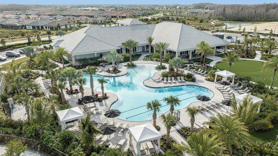 Community amenities in Esplanade at Wiregrass Ranch, Wesley Chapel (Image 22).
