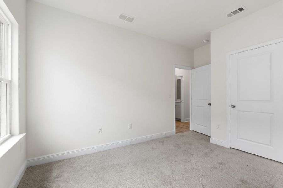 Spacious, unfurnished interior of a new home in Natureview, Freeport (Image 20). Spacious, unfurnished interior of a new home in Natureview, Freeport (Image 20).