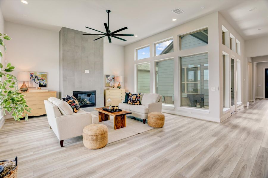 Furnished interior view inside a new home in Fulshear Lakes Gardens, Fulshear (Image 6). Furnished interior view inside a new home in Fulshear Lakes Gardens, Fulshear (Image 6).