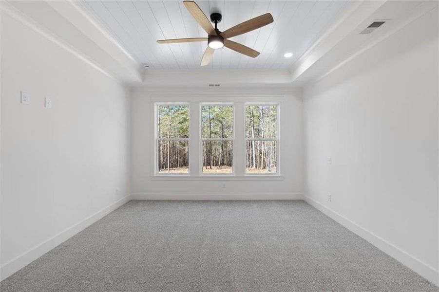 Spacious, unfurnished interior of a new home in , Waleska (Image 34).