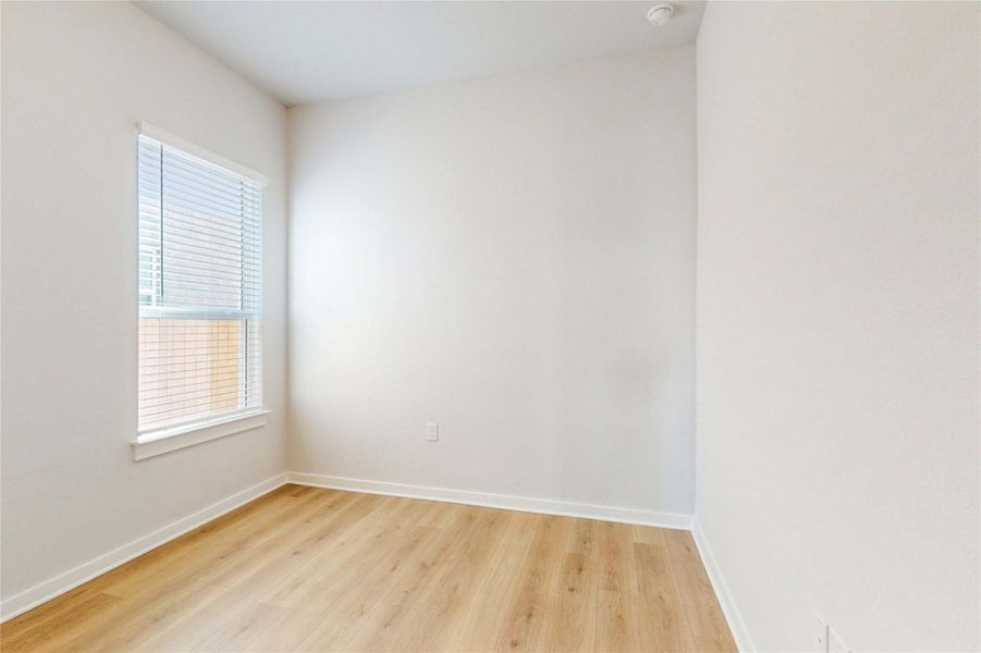 Spacious, unfurnished interior of a new home in Estancia West, Manchaca (Image 22). Spacious, unfurnished interior of a new home in Estancia West, Manchaca (Image 22).