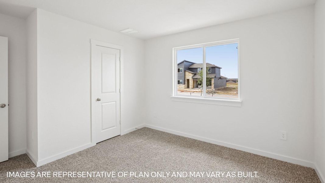 Representative unfurnished interior of a home built from the The Kingston by D.R. Horton in Trails at Wildhorse, Austin (Image 28).
