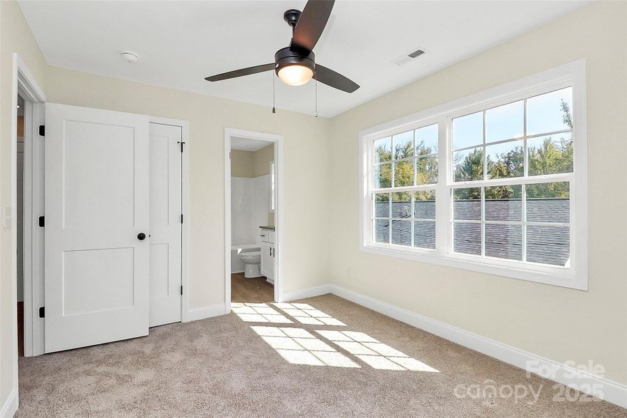 Spacious, unfurnished interior of a new home in , Rock Hill (Image 34). Spacious, unfurnished interior of a new home in , Rock Hill (Image 34).