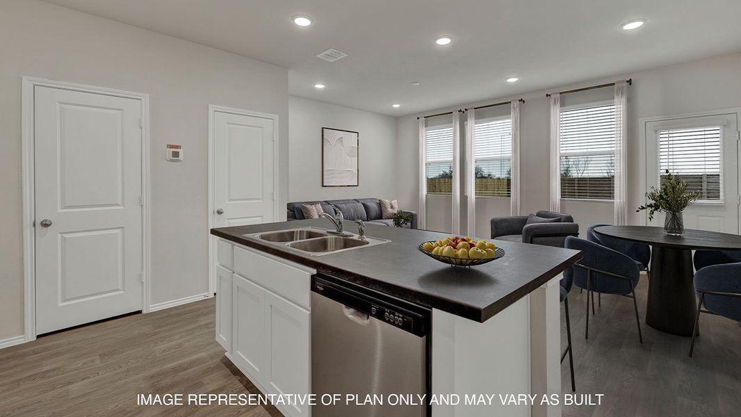 Representative furnished interior of a home built from the The Robin by D.R. Horton in Bollinger, Maxwell (Image 7). Representative furnished interior of a home built from the The Robin by D.R. Horton in Bollinger, Maxwell (Image 7).