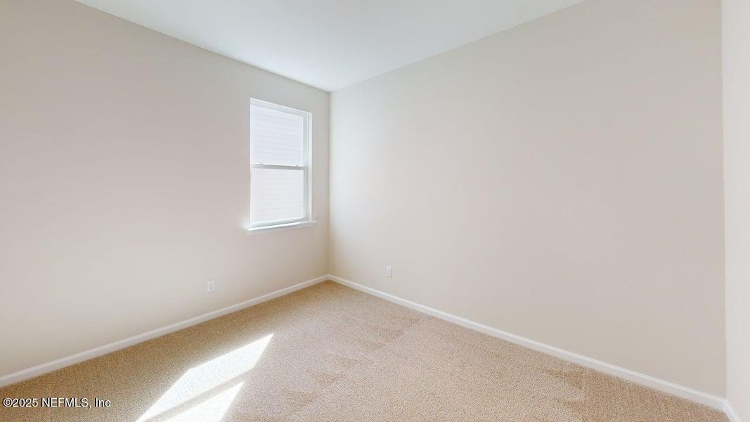 Spacious, unfurnished interior of a new home in Sandridge Hills, Green Cove Springs (Image 6).