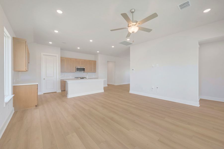 Spacious, unfurnished interior of a new home in Landmark, Denton (Image 18). Spacious, unfurnished interior of a new home in Landmark, Denton (Image 18).