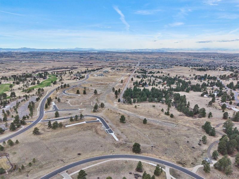 Image 40 of a home in .