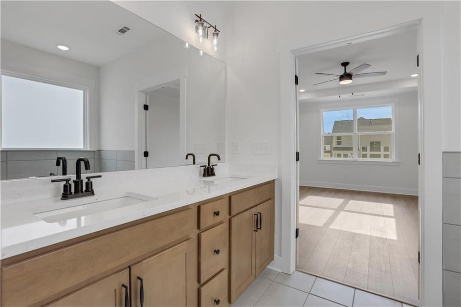 Furnished interior view inside a new home in Twin Lakes, Hoschton (Image 10).