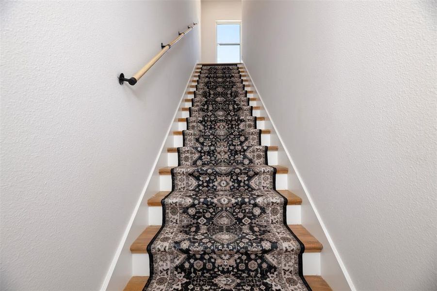 Spacious, unfurnished interior of a new home in , Granbury (Image 27). Spacious, unfurnished interior of a new home in , Granbury (Image 27).