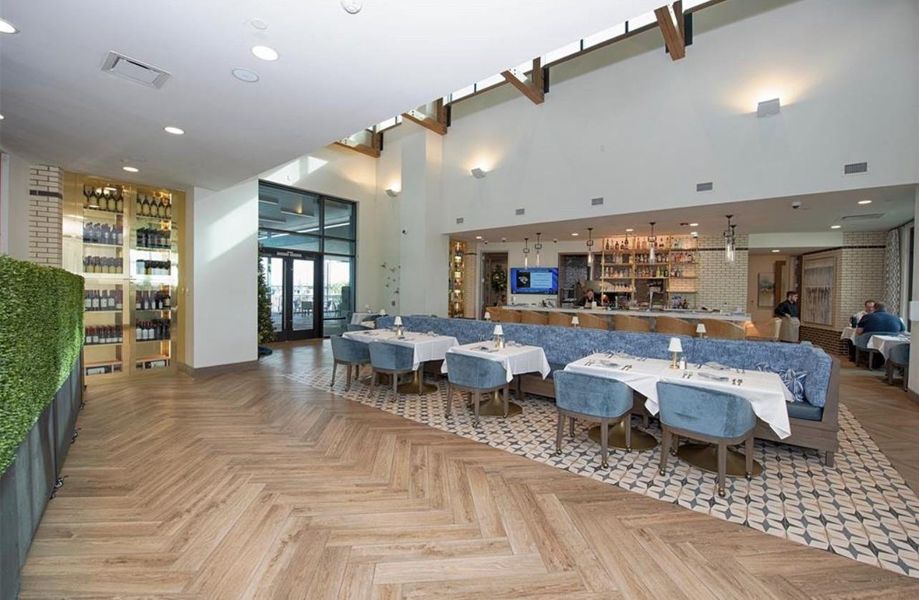 Blue Lagoon Bar & Grill