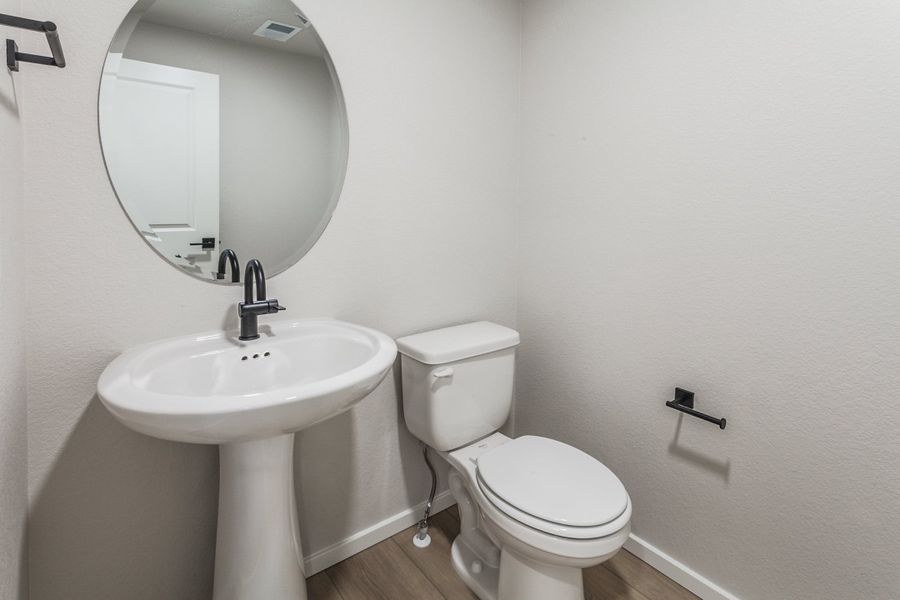 Furnished interior view inside a new home in Trailside, Timnath (Image 14).