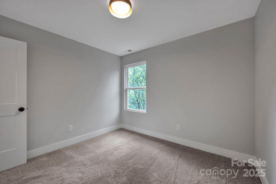 Spacious, unfurnished interior of a new home in , Salisbury (Image 23).