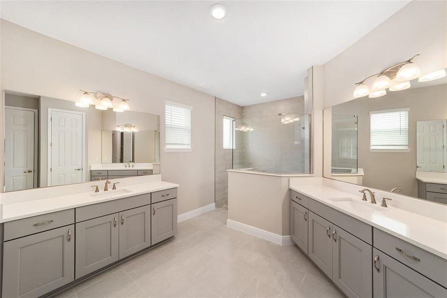 Furnished interior view inside a new home in , Ocala (Image 7).