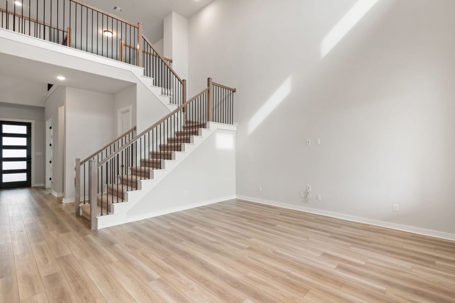 Spacious, unfurnished interior of a new home in Lagos Reserve, Manor (Image 30). Spacious, unfurnished interior of a new home in Lagos Reserve, Manor (Image 30).