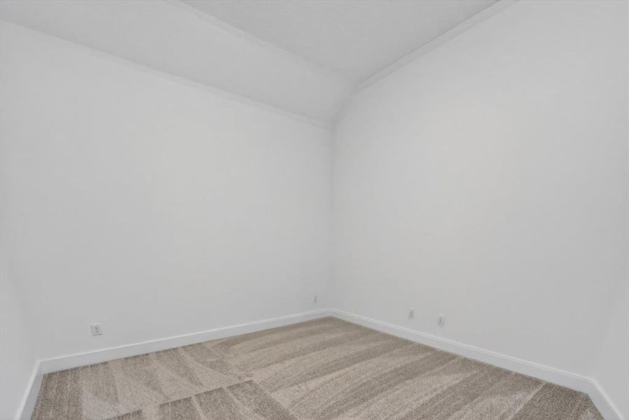 Spacious, unfurnished interior of a new home in Wellington, Haslet (Image 25).
