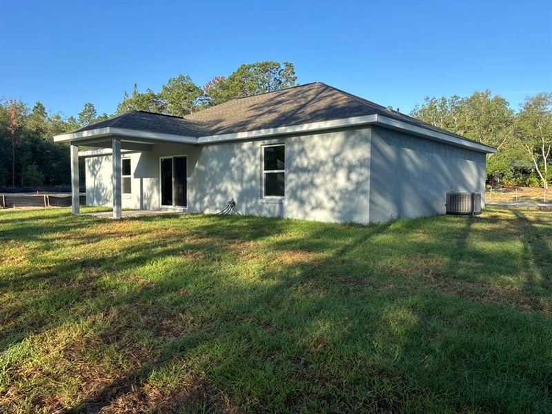Exterior details and patio area of a home in , Dunnellon (Image 15). Exterior details and patio area of a home in , Dunnellon (Image 15).
