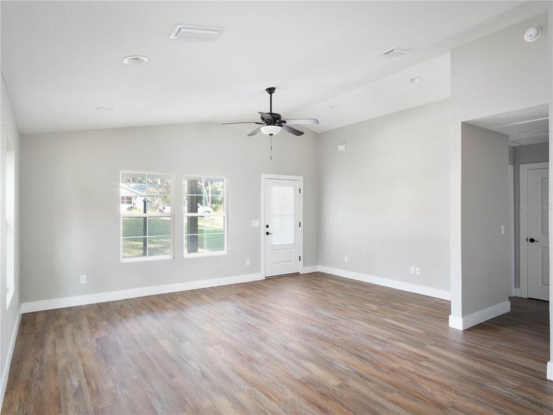 Spacious, unfurnished interior of a new home in , Trenton (Image 13).