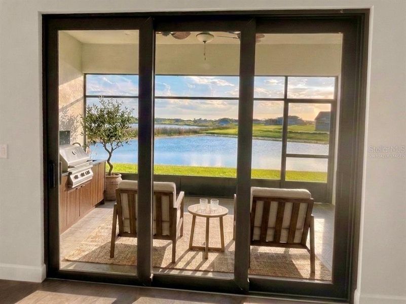 Exterior details and patio area of a home in , Auburndale (Image 23).