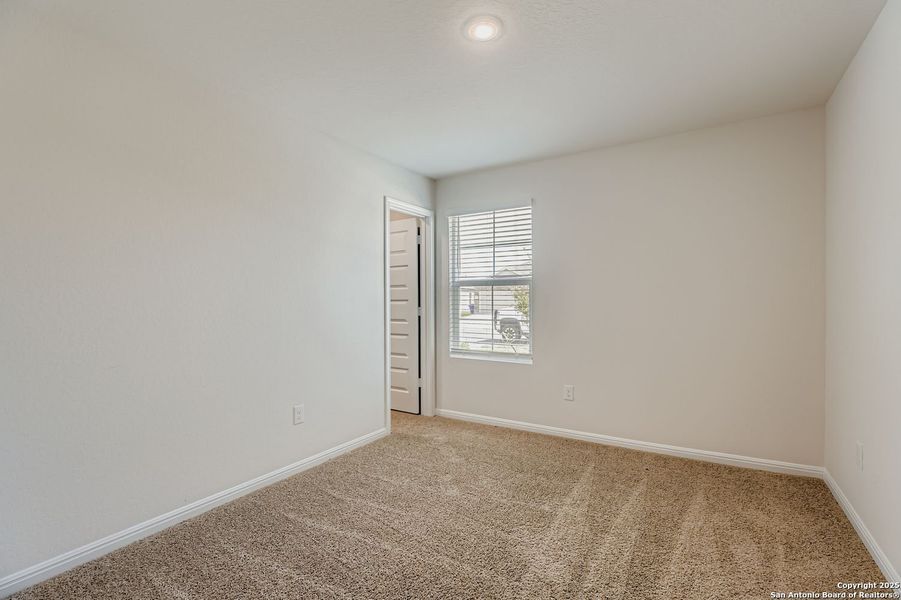 Spacious, unfurnished interior of a new home in , New Braunfels (Image 15). Spacious, unfurnished interior of a new home in , New Braunfels (Image 15).