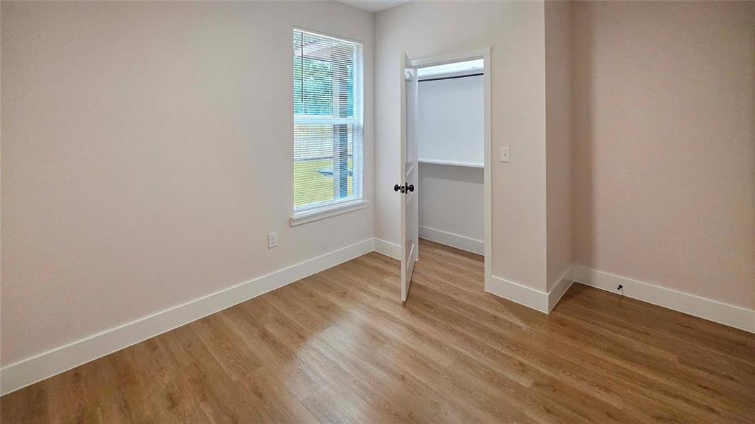 Spacious, unfurnished interior of a new home in , Mabank (Image 18).