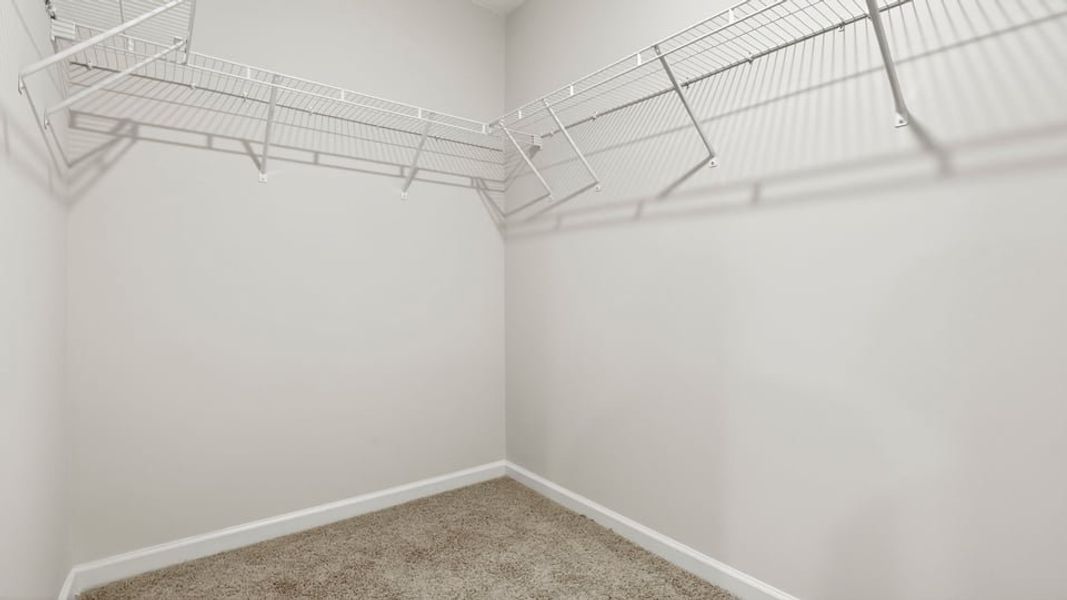 Spacious, unfurnished interior of a new home in Durbin Meadows Traditions, Fountain Inn (Image 33).