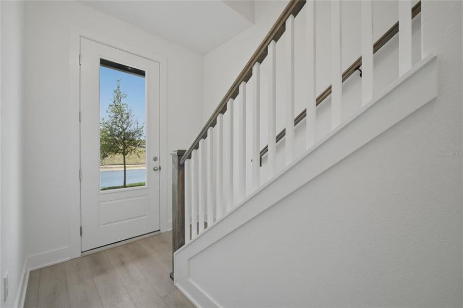 Spacious, unfurnished interior of a new home in , Winter Garden (Image 20).