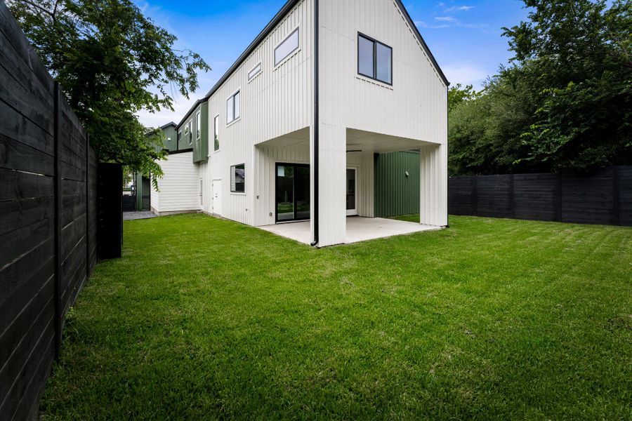 Exterior details and patio area of a home in , Austin (Image 27).