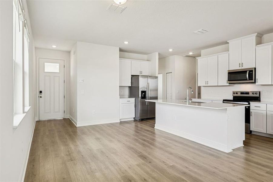 Furnished interior view inside a new home in Cyrene at Minneola, Minneola (Image 5).