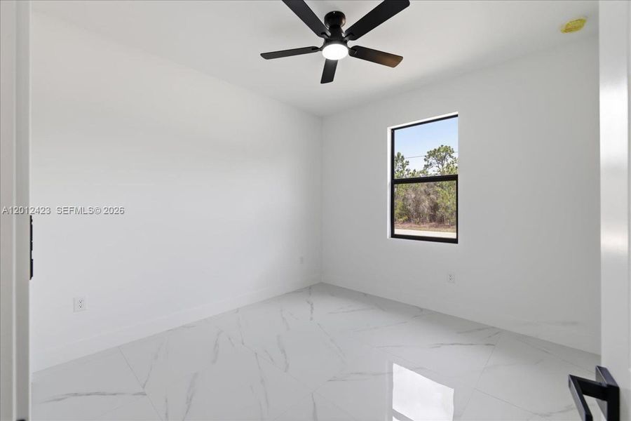 Spacious, unfurnished interior of a new home in , Lehigh Acres (Image 30).