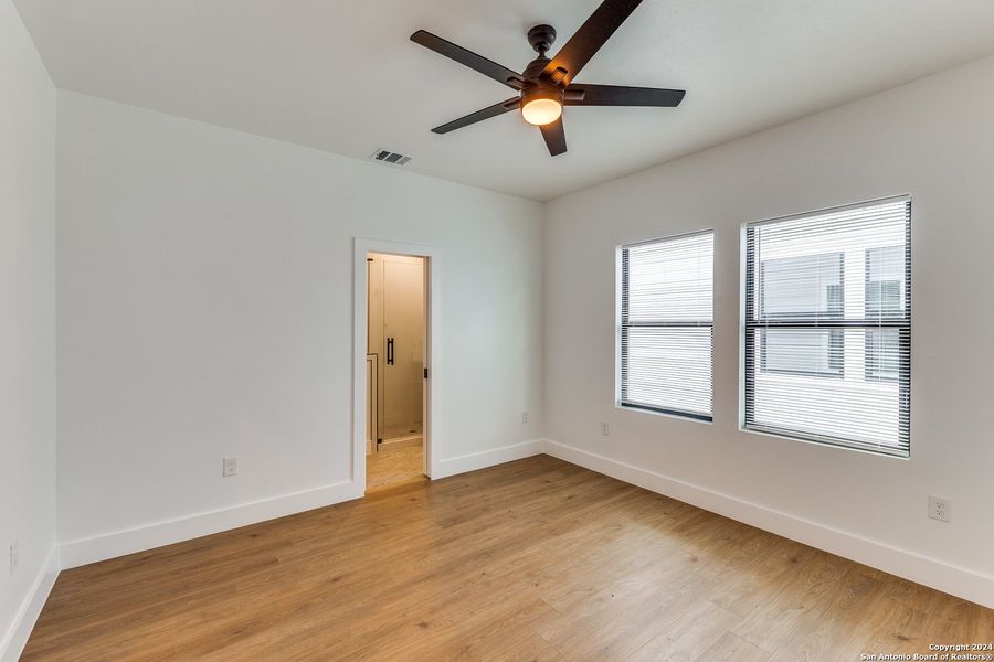 Spacious, unfurnished interior of a new home in , San Antonio (Image 17). Spacious, unfurnished interior of a new home in , San Antonio (Image 17).