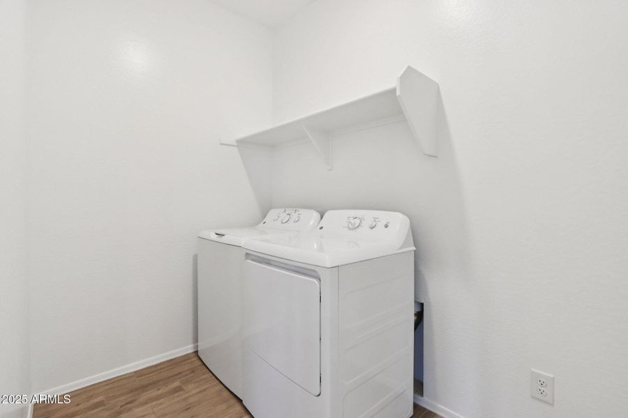 20-web-or-mls-N Eva Ln-S2510-020 20-web-or-mls-N Eva Ln-S2510-020