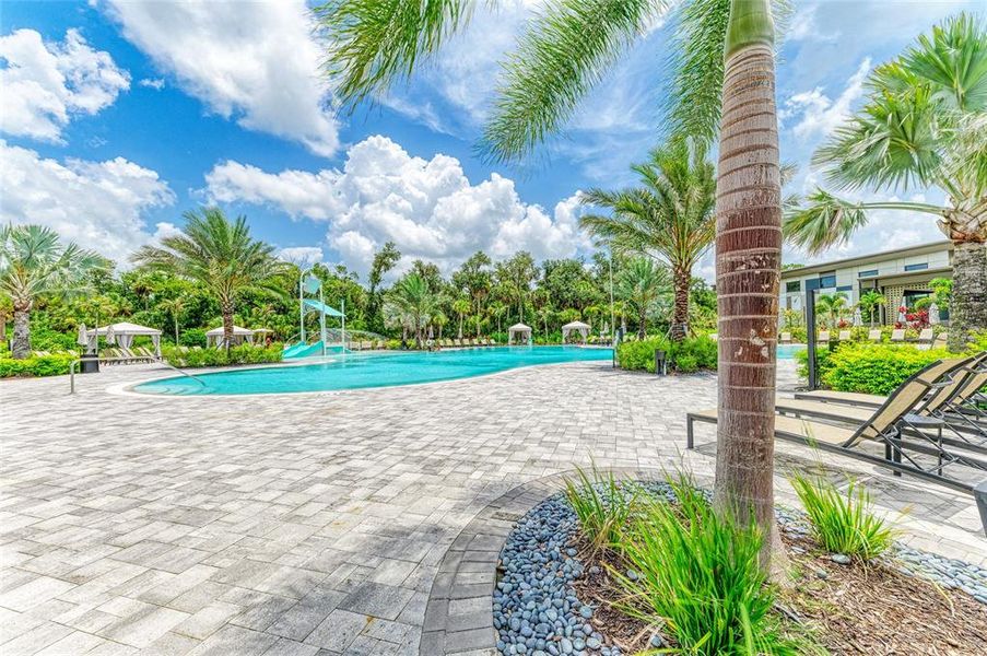 Community amenities in , Sarasota (Image 64).