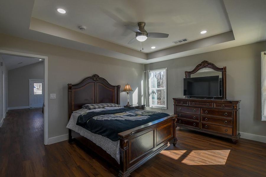 Furnished interior view inside a new home in , Commerce (Image 3).
